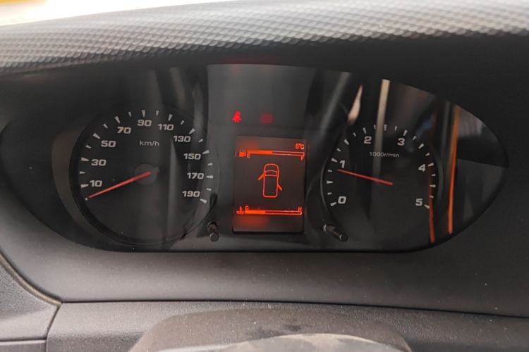 Used Iveco Eurocargo 2020 2.3T Manual Super Rui Short Wheelbase Low-Roof High-Performance F1A
