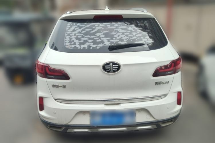 Used Bestune X40 2019 1.6L Manual Luxury Edition China VI
