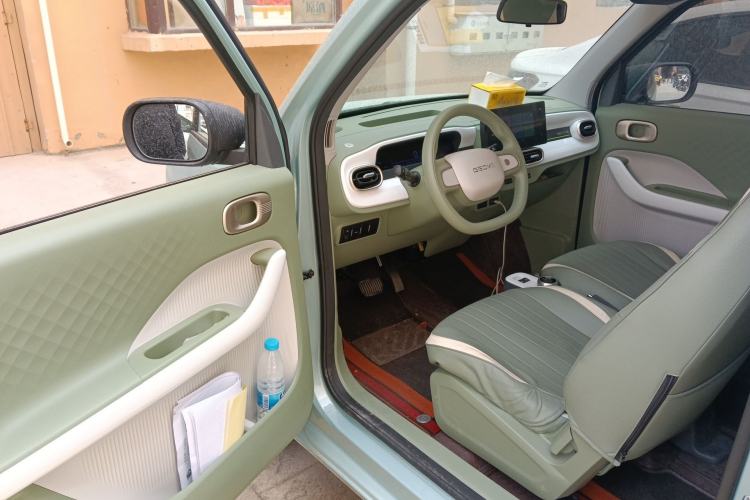 Used Geely Galaxy Panda 2025 210 km – Yuanqi Bear
