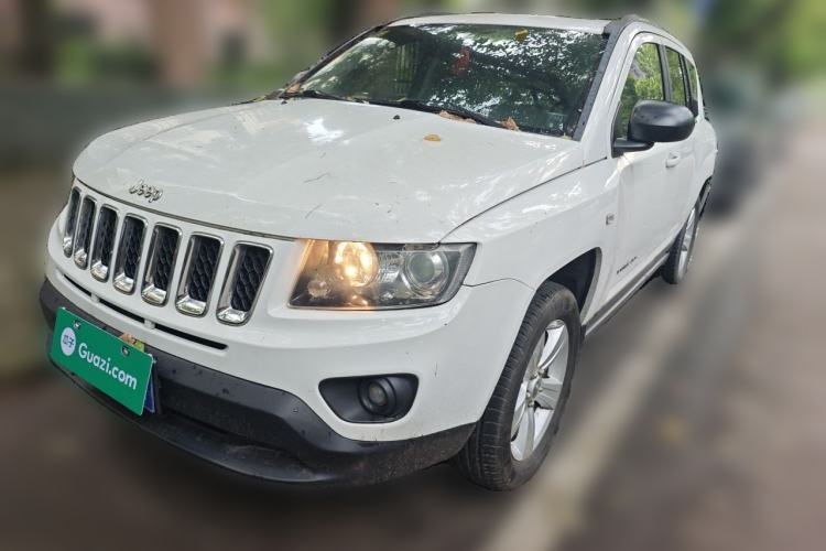 Used Jeep Compass 2013 2.4L four-wheel-drive sport version