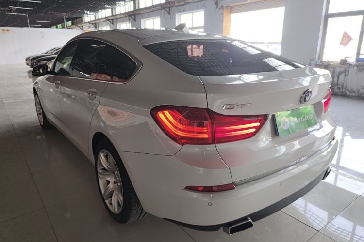 Used BMW 5 Series GT 2017 528i Leading Model
