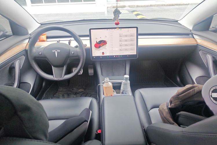 Used Tesla Model 3 2022 Performance High-Performance All-Wheel-Drive Version Center Console