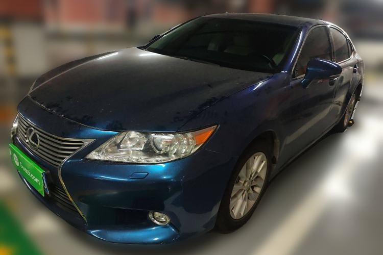 Used Lexus ES 2014 300h Elite Edition