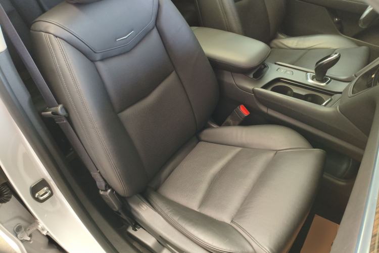 Used Cadillac XT5 2016 25T Luxury Model