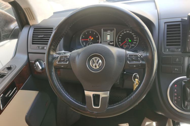 Used Volkswagen Multivan 2012 2.0 TSI Four-Wheel Drive Deluxe Edition Steering Wheel