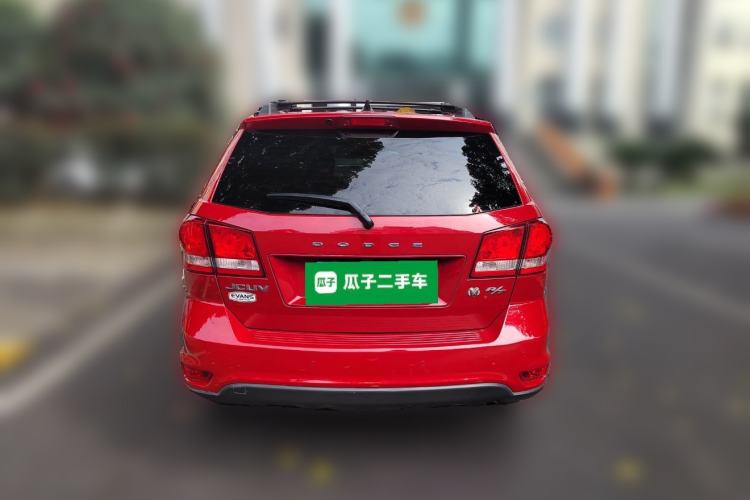 Used Dodge Journey 2013 2.4L Two-Wheel Drive Luxury Version