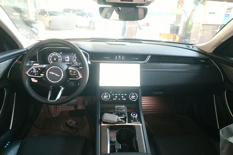 Used Jaguar XFL 2023 XFL 2.0T P250 Two-Wheel-Drive Luxury Deluxe Edition