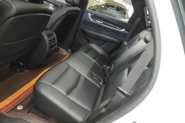 Used Cadillac XT5 2018 28E Four-Wheel Drive Tech Version
