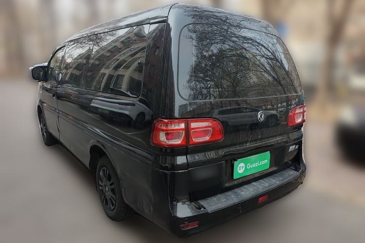 Used FORTHING Lingzhi 2019 Facelifted M5L 1.6L 7-Seater Base Model China VI Standard
