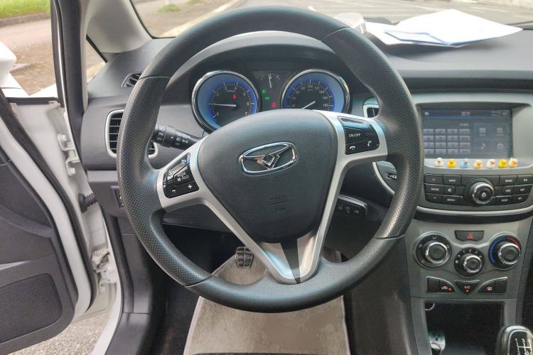 Used Cowin C3 2015 1.5L Manual Gold Diamond Edition
