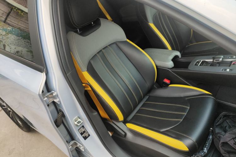 Used GAC Trumpchi EMPOW 2023 Shadow Leopard H High-Energy Hybrid Edition Right Front Seat