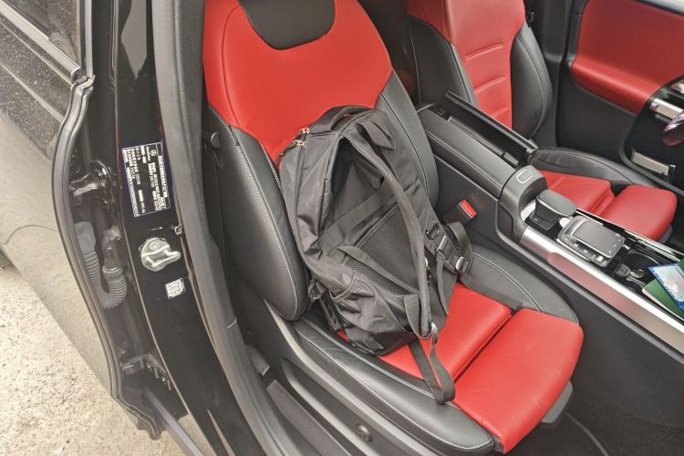 Used Mercedes-Benz GLB AMG 2022 AMG GLB 35 4MATIC Right Front Seat