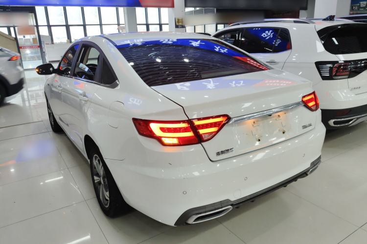 Used Geely Auto Emgrand GL 2018 1.4T DCT Elite Smart Connectivity Version Exterior 2