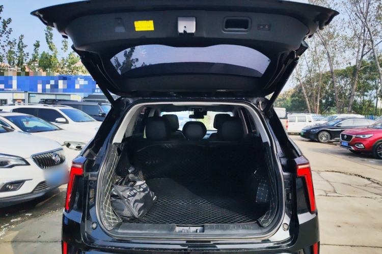 Used SOL X8 PLUS 2023 1.5 TGDI DCT ZhiShang Edition 7-Seater