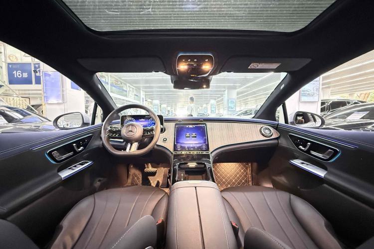 Used Mercedes-Benz EQE 2022 350 Luxury Edition
