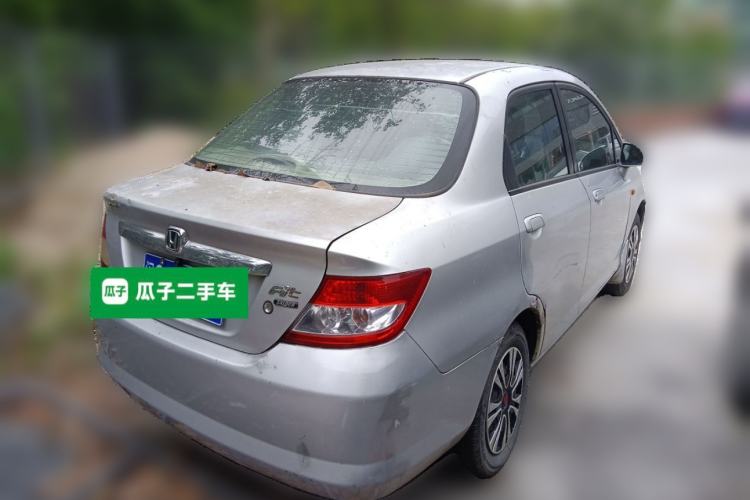 Used Honda Fit 2004 sedan 1.3L manual transmission