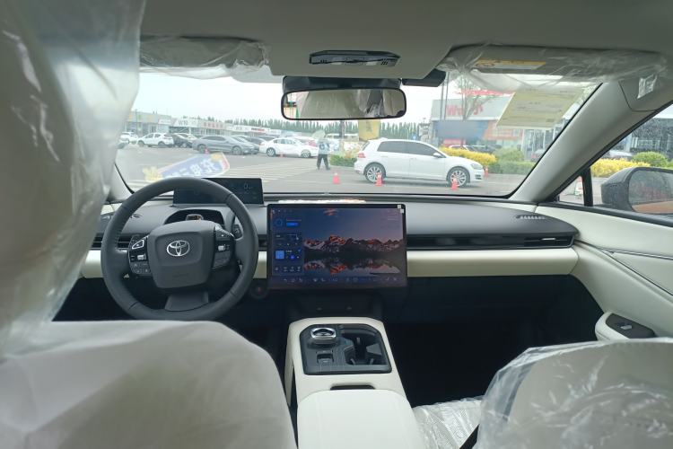 Used Toyota bZ5 2025 Model 550 PRO Smart Driving Edition