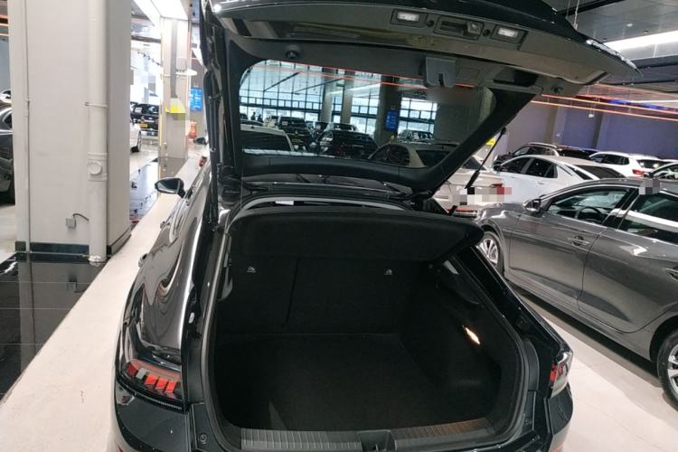 Used Volkswagen Lamando 2024 Lavida L 280TSI DSG Spicy Edition Trunk