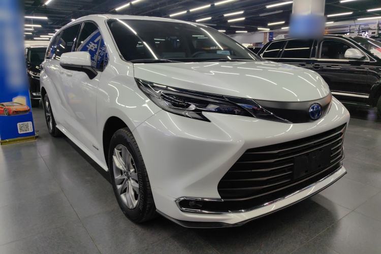 Used Toyota SIENNA 2023 2.5L Hybrid Comfort Edition Exterior 1