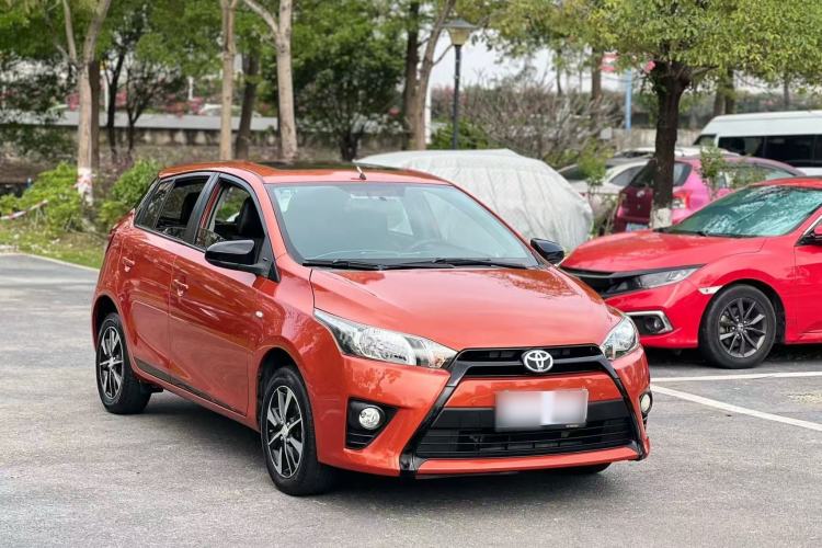 Used Toyota YARiS L Zhi Xuan 2015 1.5G Automatic Orange Limited Edition Exterior 1