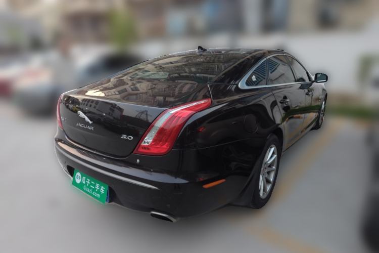 Used Jaguar XJ 2014 XJL 3.0 SC Two-Wheel-Drive Panoramic Business Edition Rear Right 45 Deg