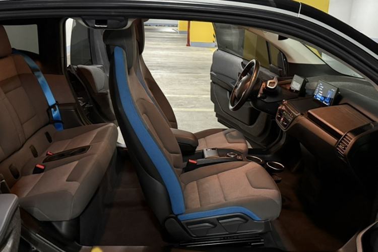 Used BMW i3 2019 Fast Charging Edition
