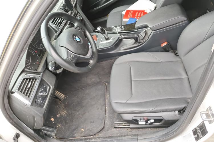 Used BMW 3 Series 2016 320Li Fashion Model
