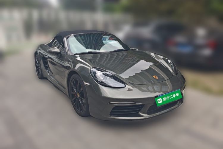 Used Porsche 718 2022 Boxster 2.0T Front Right 45 Deg