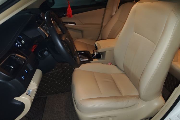 Used Toyota Camry 2015 2.0G Premier Edition