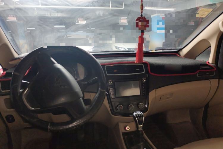 Used Wuling Zhengcheng 2015 1.8L Luxury Model LJ479QE2