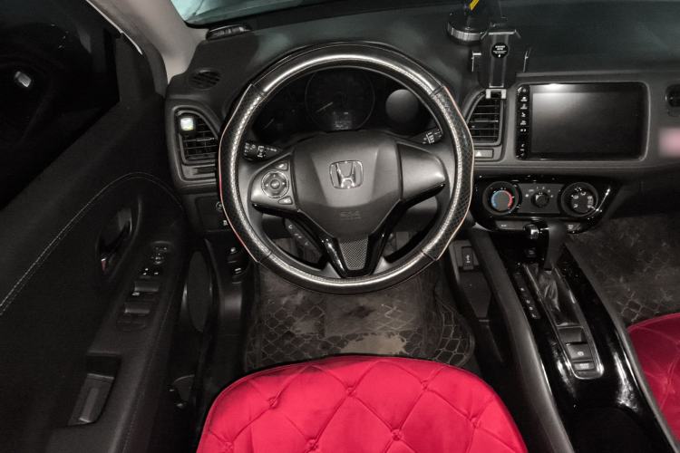 Used Honda Vezel 2020 1.5L CVT Pioneer Edition Steering Wheel