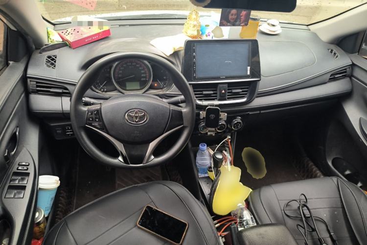 Used Toyota Vios 2021 1.5L CVT Innovation Edition Center Console