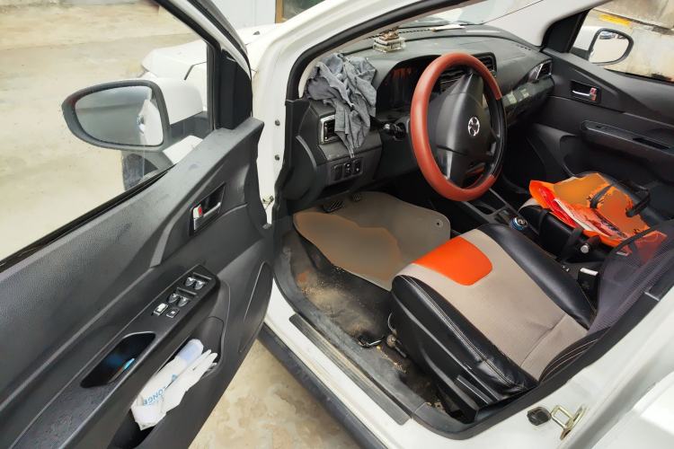 Used BAIC New Energy EC 2017 EC180 Dynamic Edition Driver Seat