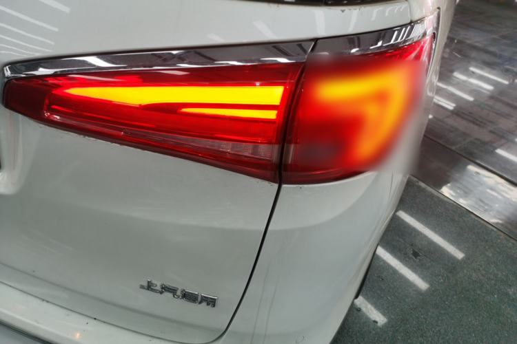 Used Buick GL8 2018 ES 28T Comfort Model China VI Standard