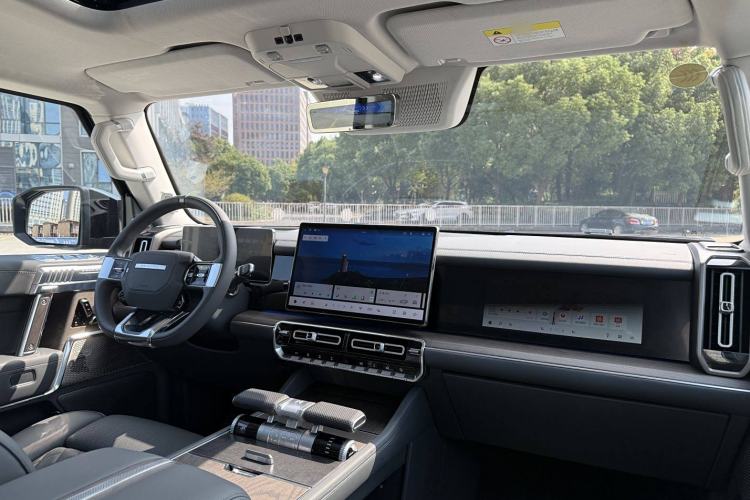 Used Brave warrior 917 2023 Range-Extended Base Model
