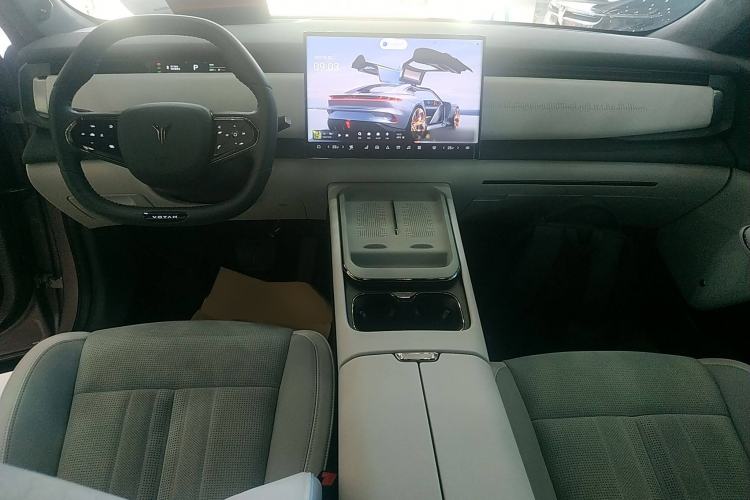 Used VOYAH COURAGE 2024 Ultra-Long Range Smart Enjoyment Version
