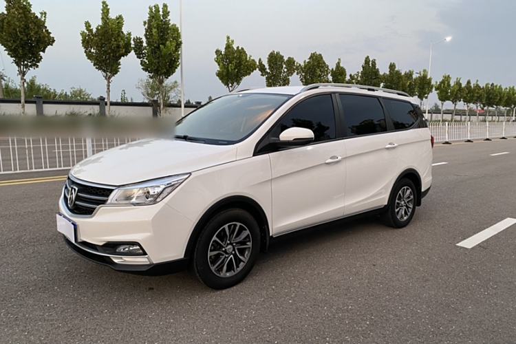 Used Baojun 730 2021 1.5L Manual Fashion Version 7 Seats