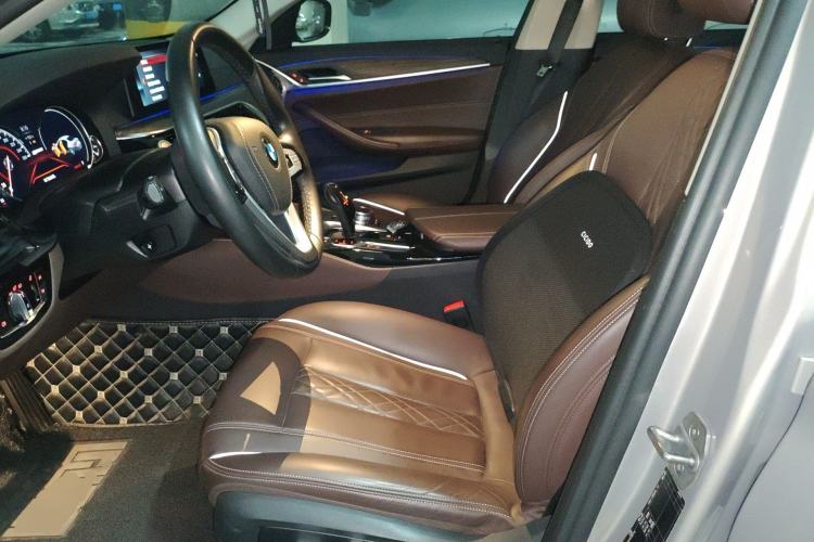 Used BMW 5 Series New Energy 2018 530Le Luxury Package Left Front Seat