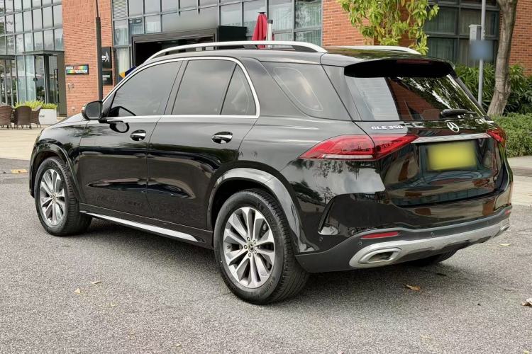 Used Mercedes-Benz GLE 2022 Facelifted GLE 350 4MATIC Fashion Edition Exterior 5