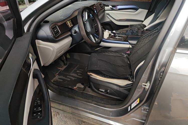 Used BYD Qin PLUS 2021 DM-i 55KM Flagship Model Driver Seat