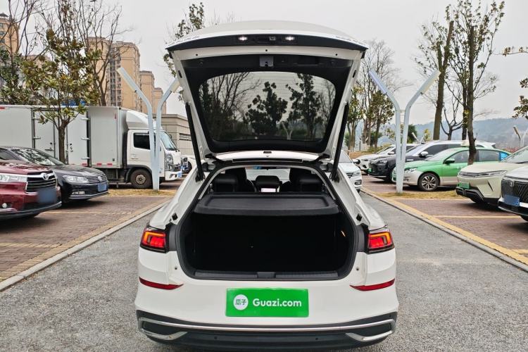 Used Volkswagen Lamando 2023 Lavida L 280TSI DSG Cool & Spicy Edition
