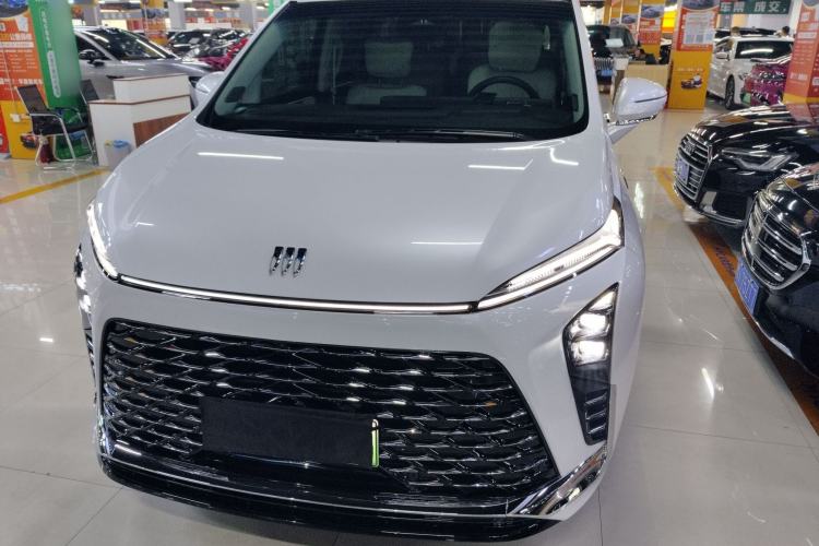 Used Buick GL8 New Energy 2024 Lu Zun Deluxe Edition 7-Seater Front