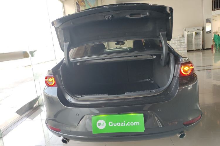 Used Mazda 3 Axela 2023 2.0L Automatic ZhiZhen Edition
