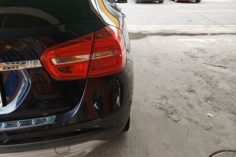 Used Mercedes-Benz GLA 2015 GLA 200 Fashion Model Exterior 1