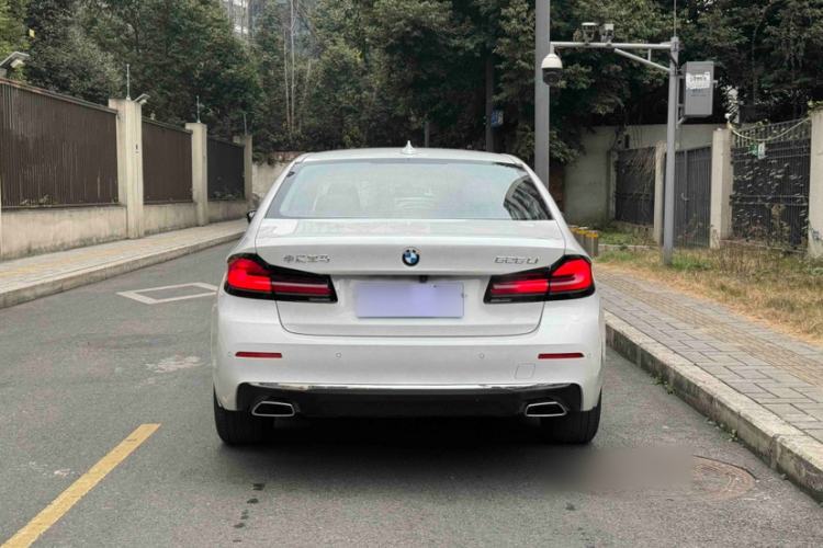 Used BMW 5 Series 2022 Second Facelift 525Li Luxury Package
