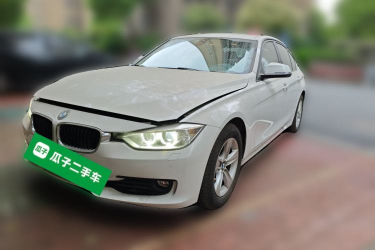 Used BMW 3 Series 2015 320i Luxury Line Stylish Edition