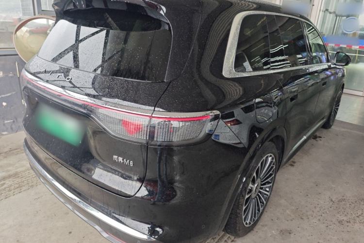 Used Hima AITO M8 2025 Extended-Range Ultra Version 53.4 kWh 6-Seater Edition Rear Right 45 Deg