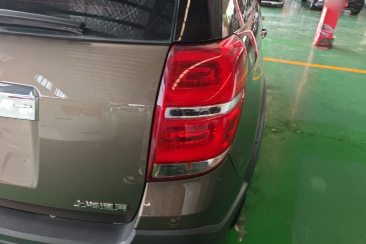 Used Chevrolet Captiva 2015 2.4L Two-Wheel Drive Urban Version 7 Seats
