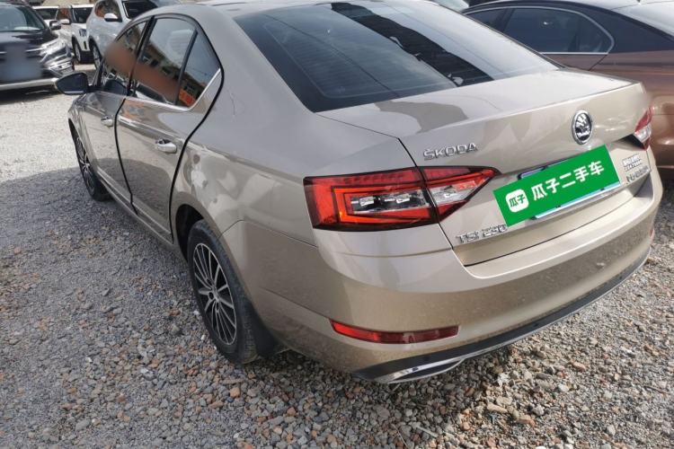 Used Skoda Octavia 2018 TSI230 DSG Luxury Edition