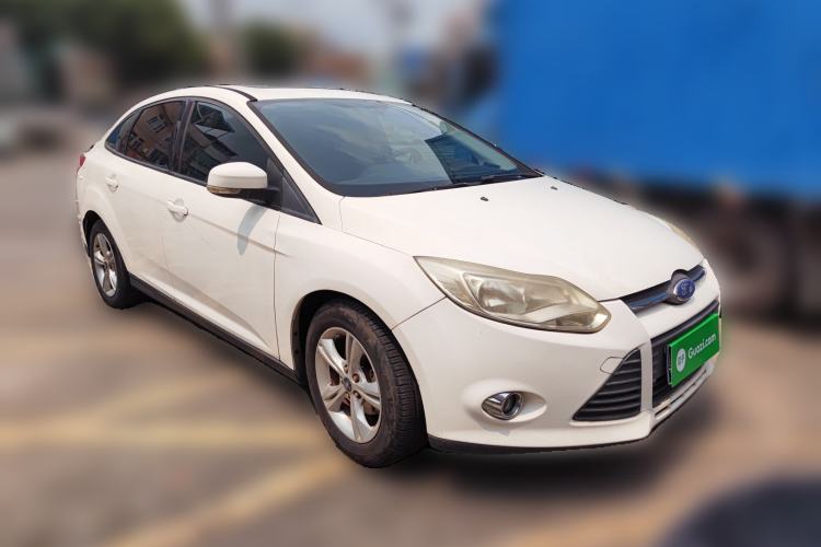 Used Ford Focus 2012 Sedan 1.6L Automatic Fashion Edition Front Right 45 Deg